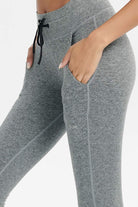 Saltum - Cropped Hoodie & Flare Legging Set Saltum - Cropped Pullover Hoodie saltumsports.com - alo - lululemon