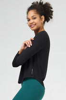 BreeLite™ V Neck Long Sleeve Top - SALTUM SPORTS