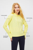 Lightweight Hooded Workout Sweatshirt - SALTUM SPORTS