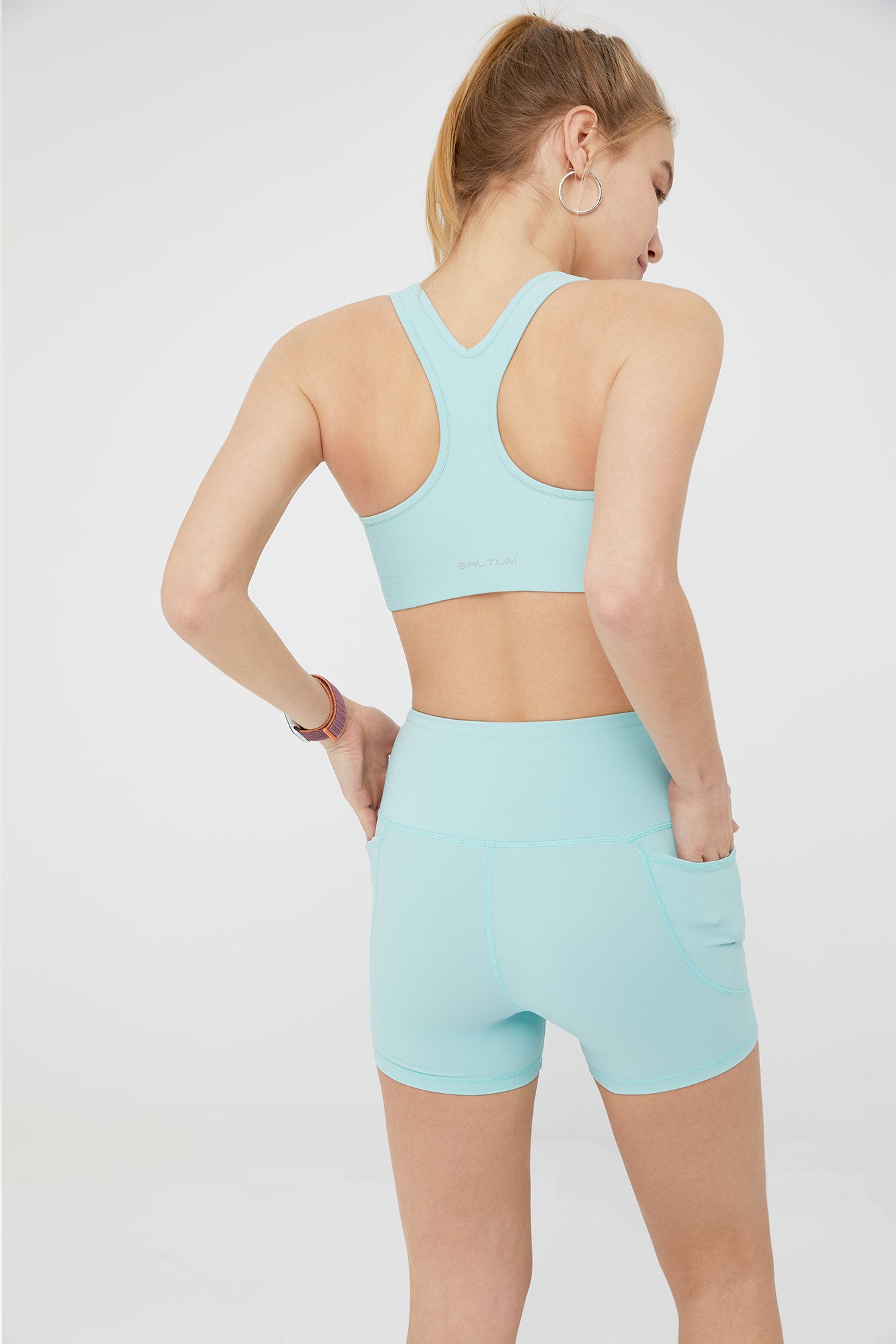 Woman light blue sports bra and shorts set stretchy biker shorts Running Shorts