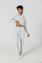 CloudFleece™ Cropped Hoodie & Wide Leg Sweatpant Set Saltum - Cropped Hoodie & Flare Legging Set Saltum - Cropped Pullover Hoodie saltumsports.com - alo - lululemon