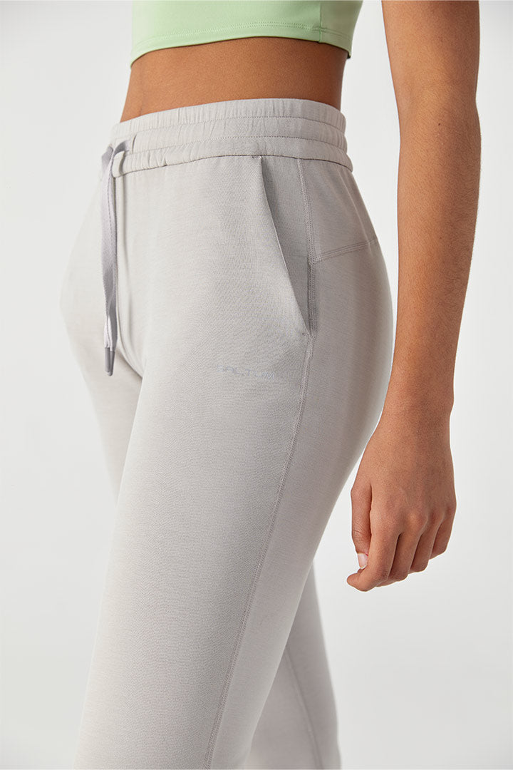 Saltumsports.com Tank Top & Tummy Control Drawstring Flare Set 7 8 leggings LULU ALO