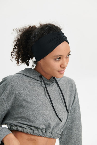 Saltum - Cropped Pullover Hoodie saltumsports.com - alo - lululemon