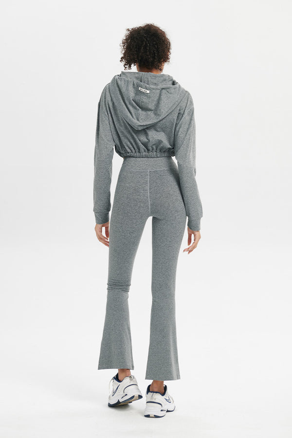 Saltum - Cropped Hoodie & Flare Legging Set Saltum - Cropped Pullover Hoodie saltumsports.com - alo - lululemon