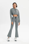 Saltum - Cropped Hoodie & Flare Legging Set Saltum - Cropped Pullover Hoodie saltumsports.com - alo - lululemon
