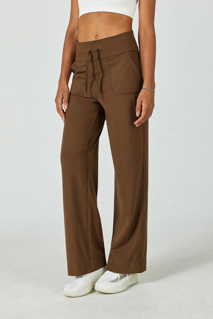Saltumsports.com Saltum -7/8 High-Waist Straight Leg Pant LULULemon ALO 