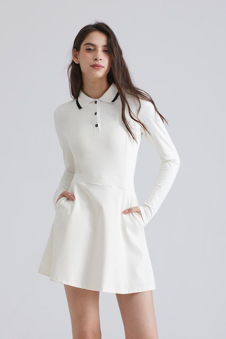 Woman white dress with black collar for Sports