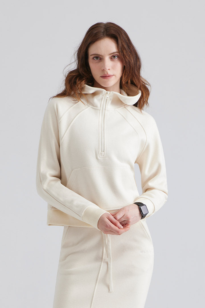 Woman cream-colored outfit Basic Half-Zip Hooded Pullover