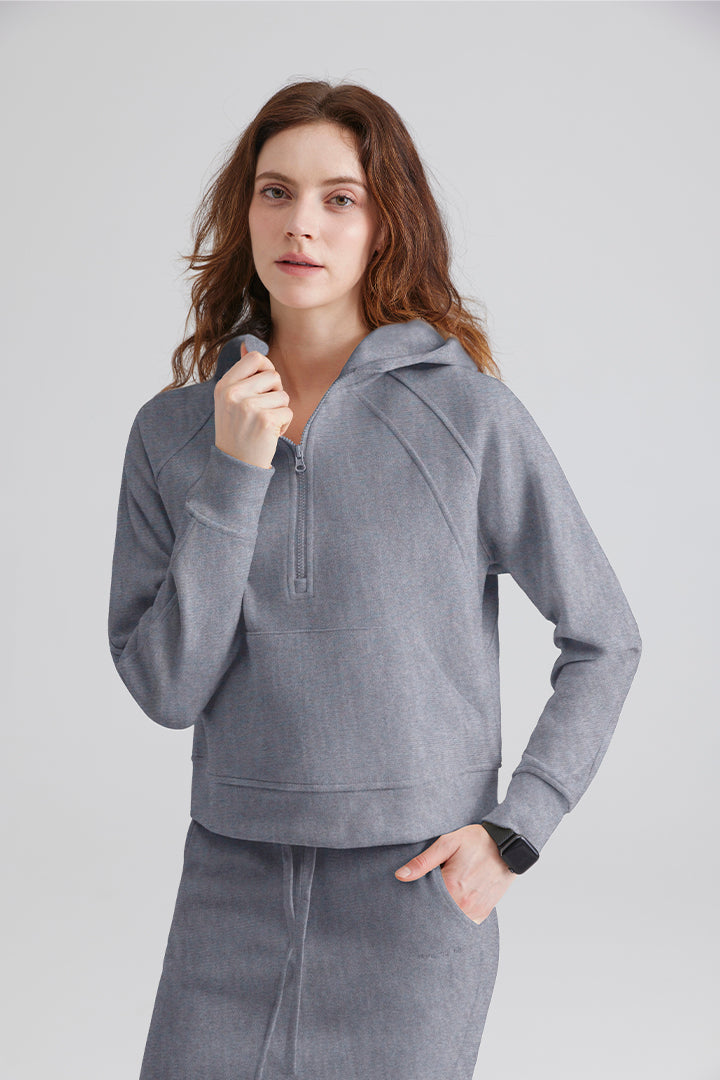 Woman gray hoodie and pants for sports