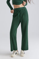women Straight Leg Pants Drawstring Lounge Pants with Pockets and a cropped top