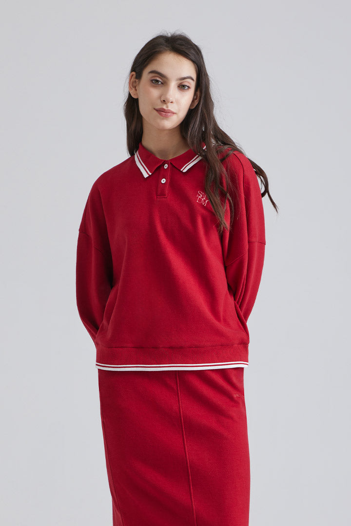 Saltum Women Burgundy outfit with white trim