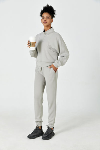 AeroChic™ High-Rise Jogger with Side Pockets-Stone Grey - SALTUM SPORTS